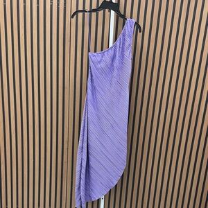 Chic One-Shoulder Lavender Dress